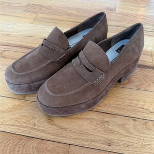 Dolce Vita Platform Suede Tan Loafer Women’s 9